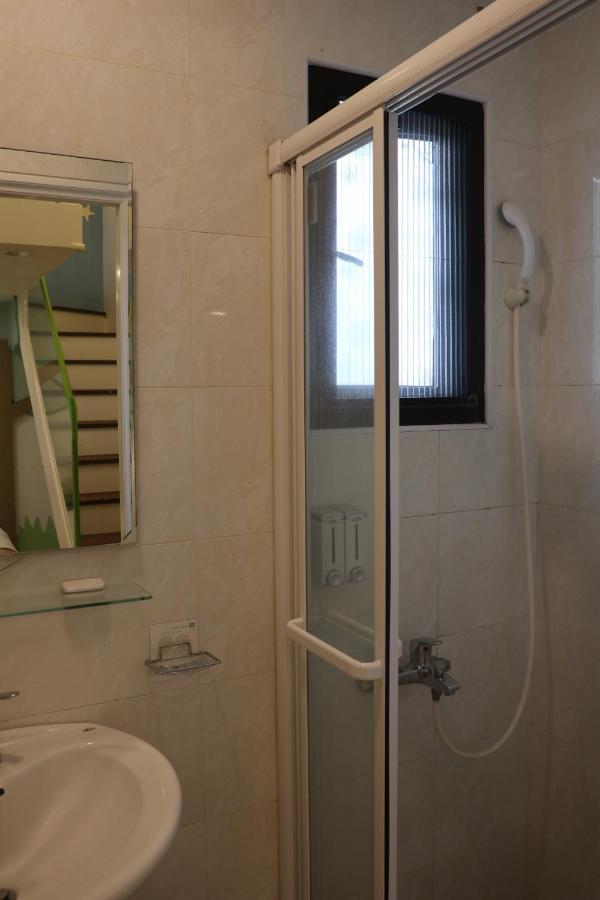 Sky Ocean Apartment Yilan Exterior photo