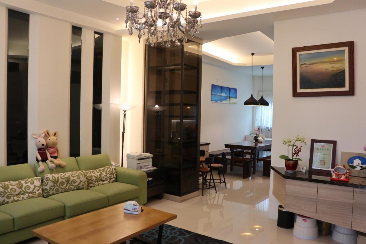 Sky Ocean Apartment Yilan Exterior photo